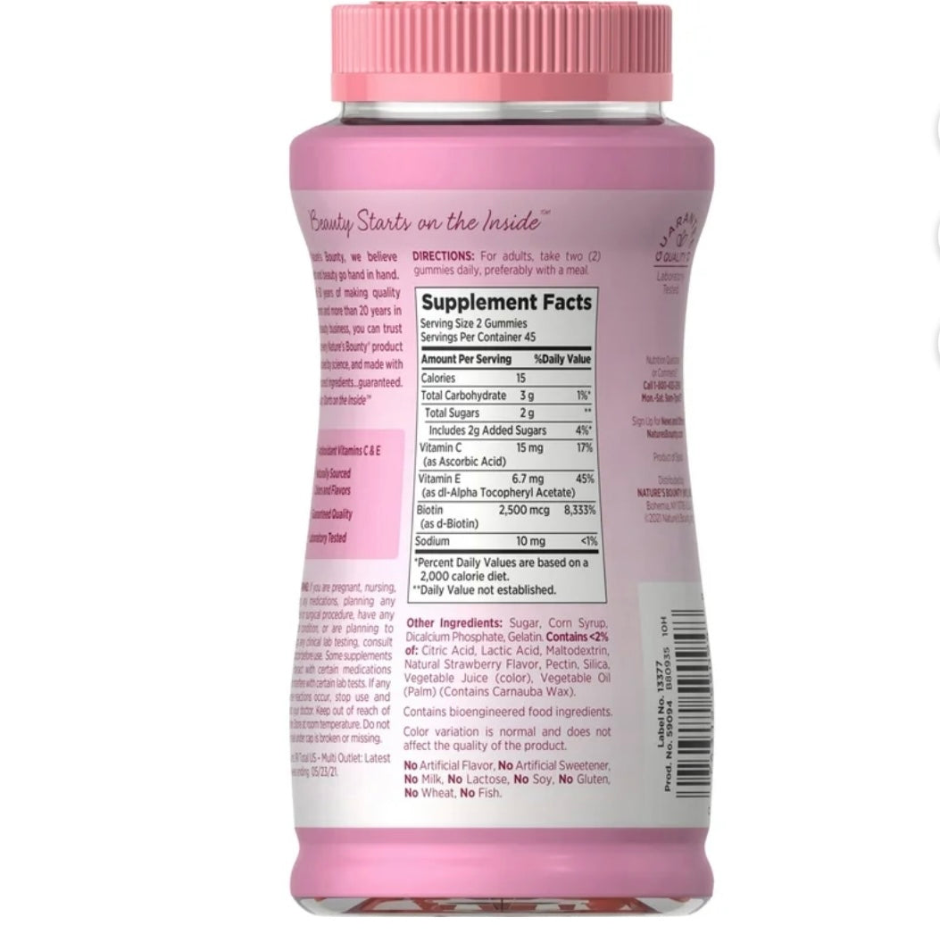 Nature's Bounty Hair Skin and Nail Vitamins With Biotin, Women's Multivitamin, Strawberry Gummies, 90 Ct. Expires 09/26